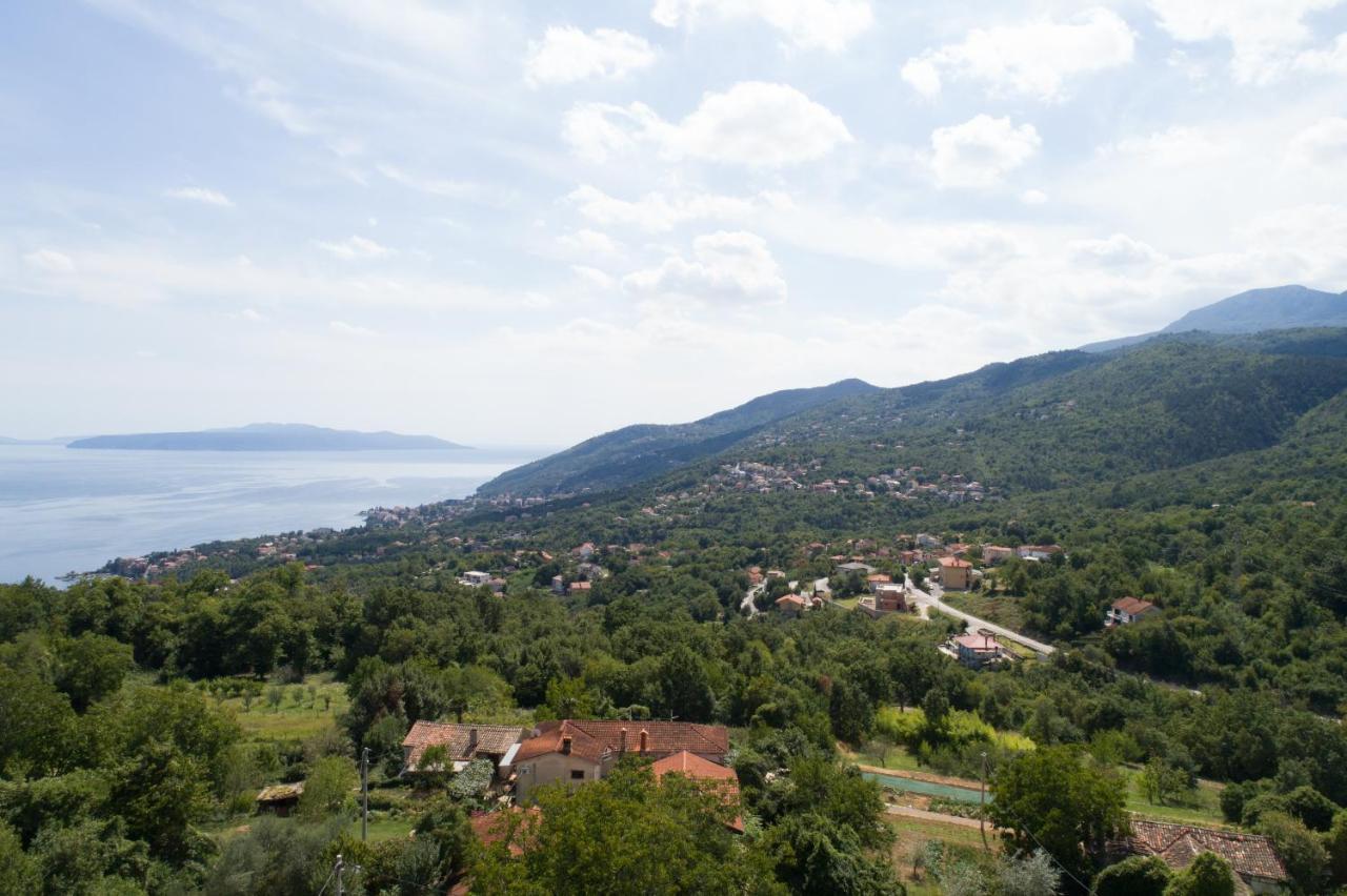Sea View Apartment With Garden Near Opatija Veprinac Екстер'єр фото