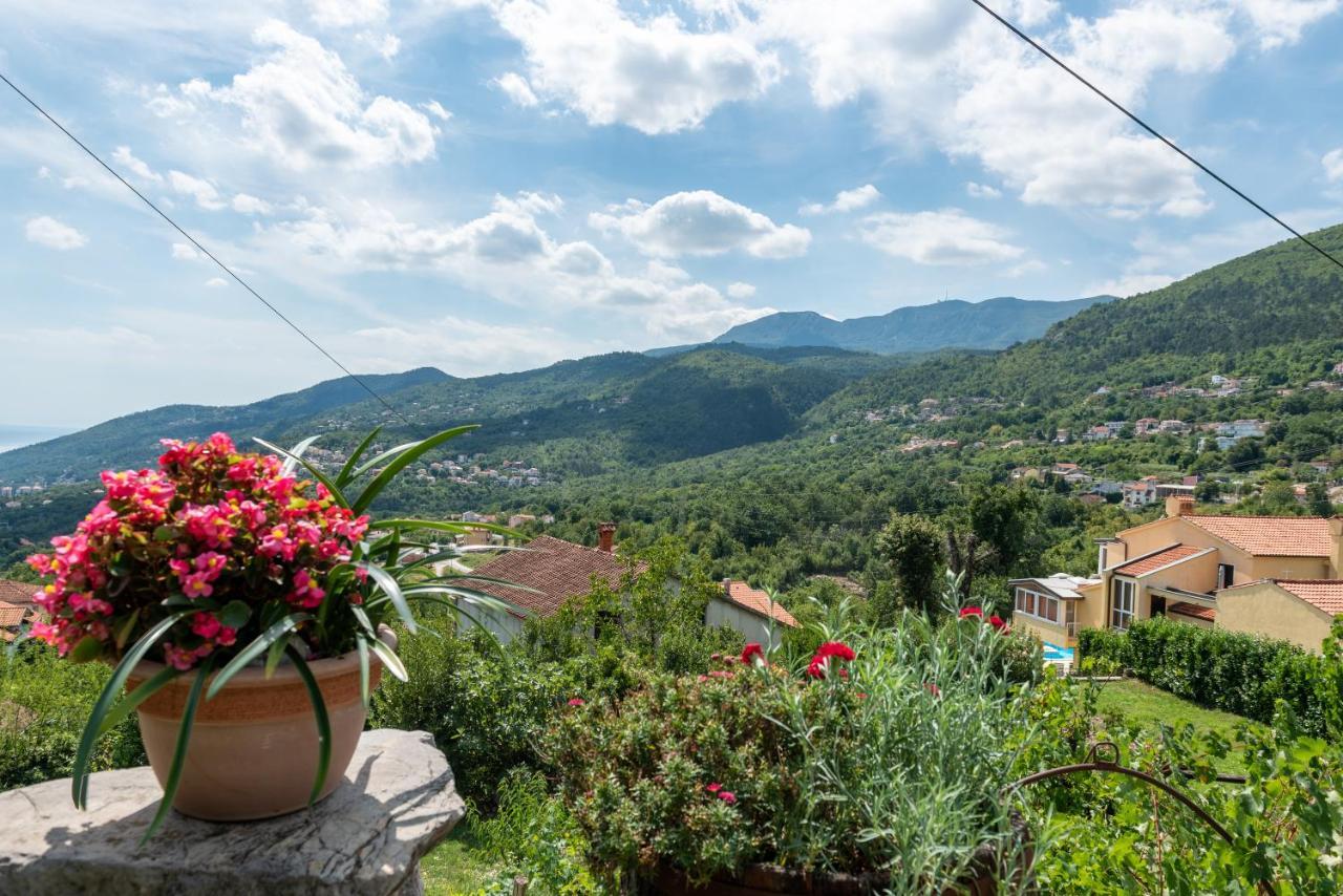 Sea View Apartment With Garden Near Opatija Veprinac Екстер'єр фото