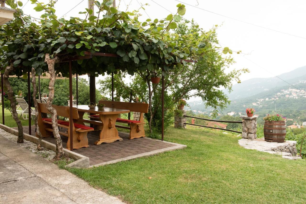 Sea View Apartment With Garden Near Opatija Veprinac Екстер'єр фото